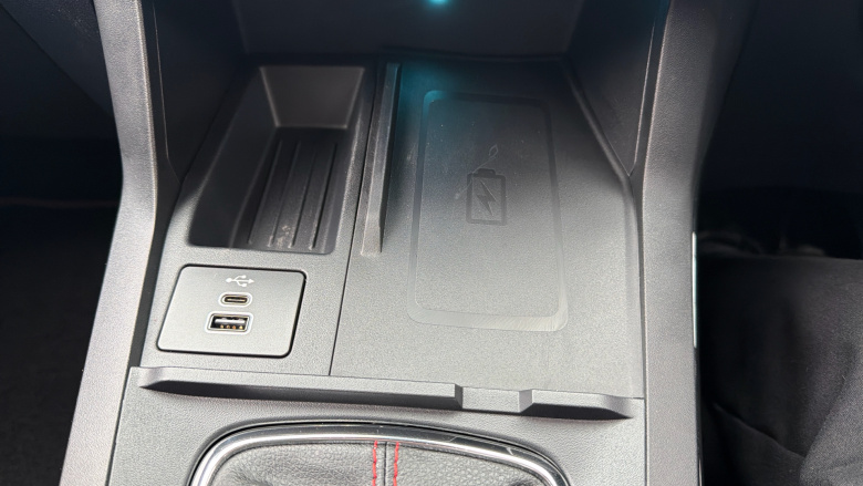 Ford Puma 1.0 EcoBoost Hybrid mHEV ST-Line X 5dr Petrol Hatchback